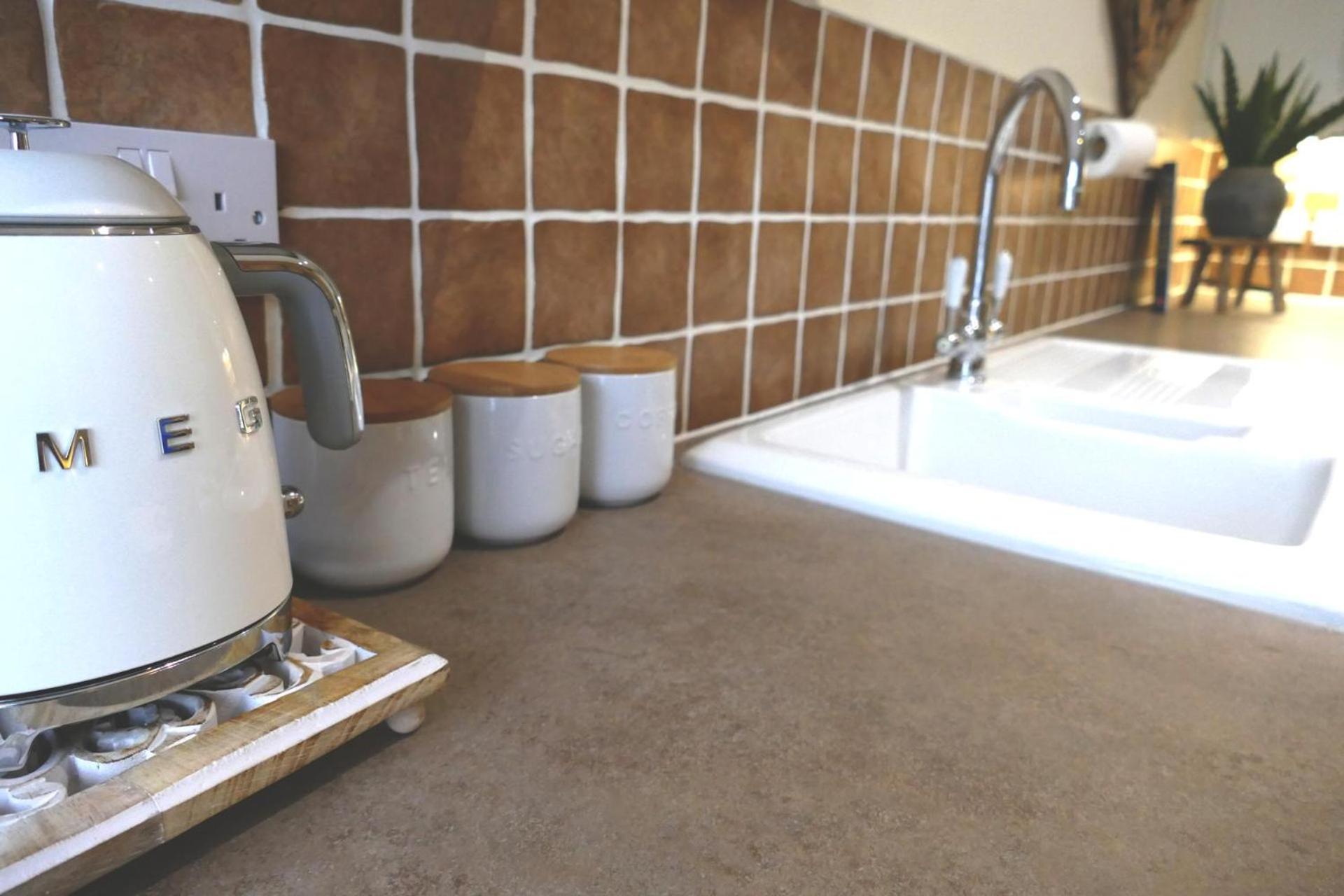 Immaculate 1-Bed Cottage In Moreton In Marsh Esterno foto